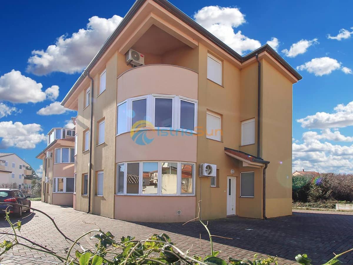Apartments Bardak Лижнян Экстерьер фото