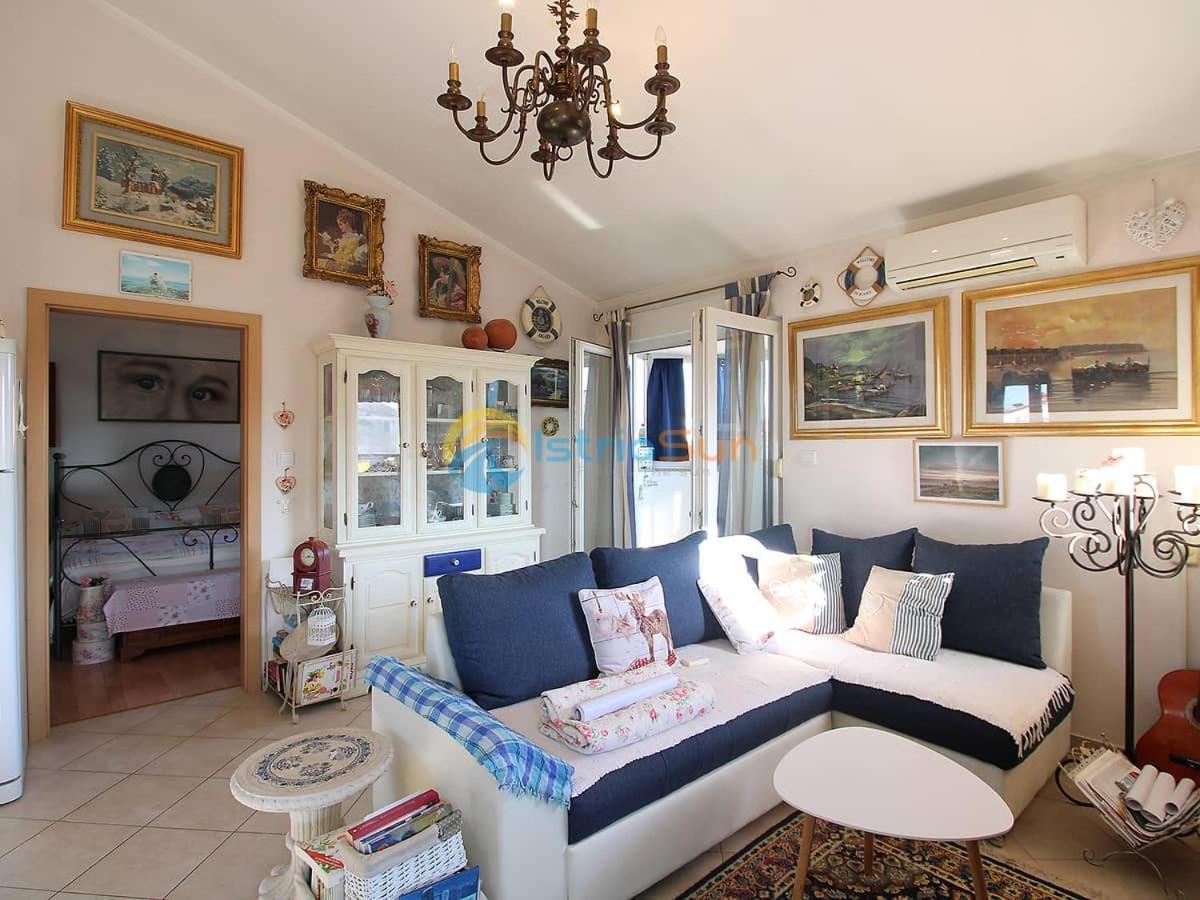 Apartments Bardak Лижнян Экстерьер фото