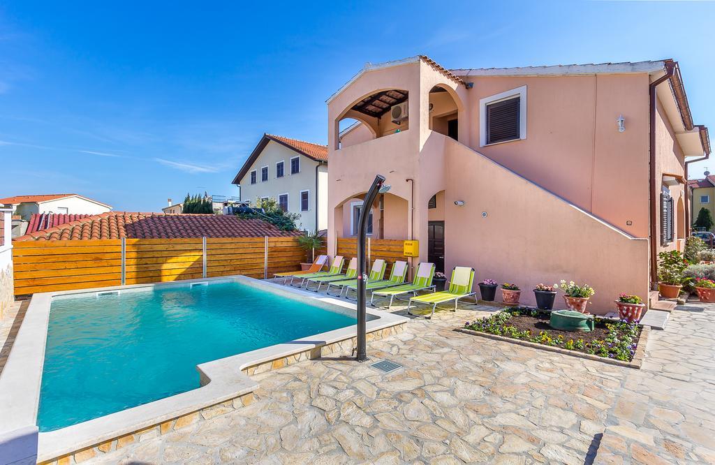 Apartments Bardak Лижнян Экстерьер фото